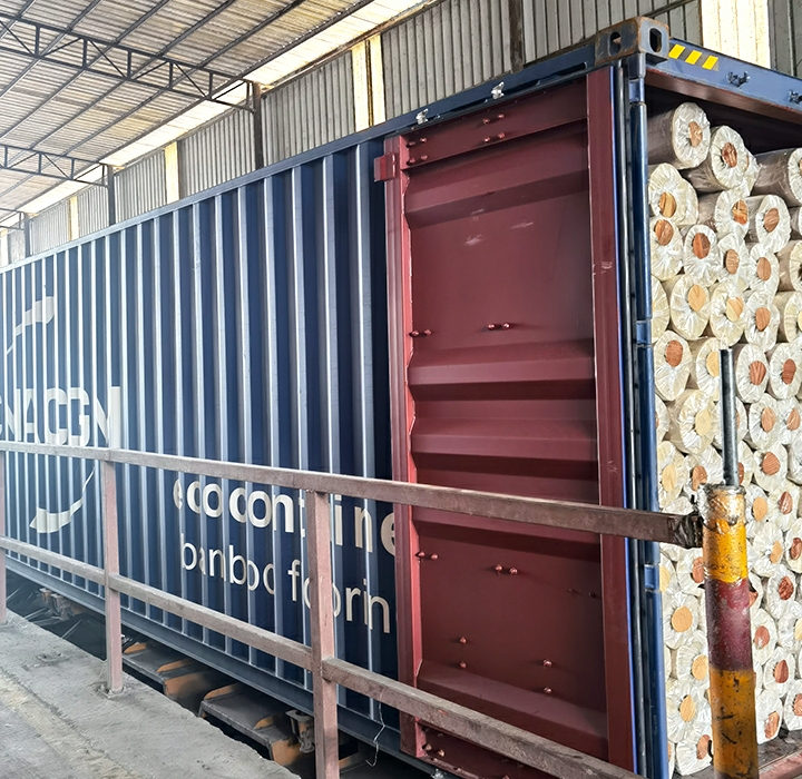 PVC flooring roll packing and container loading opportunity for buyers